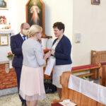 16557301351958